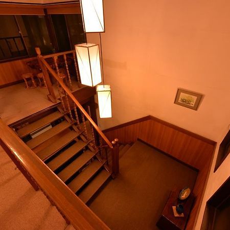 Kusatsu Onsen Ryokufutei Ryokan Esterno foto